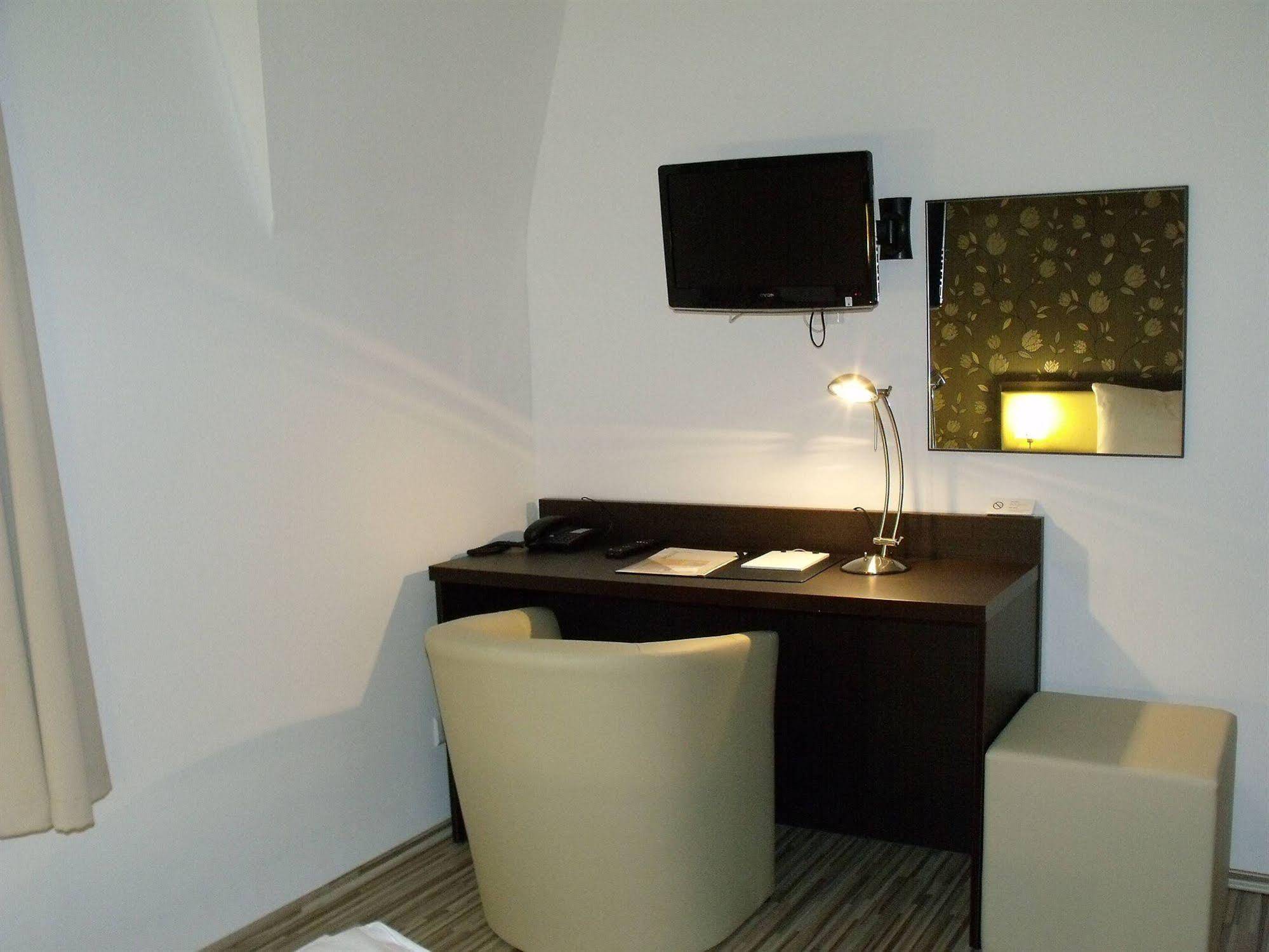 Cityhotel Ahlen Garni エクステリア 写真