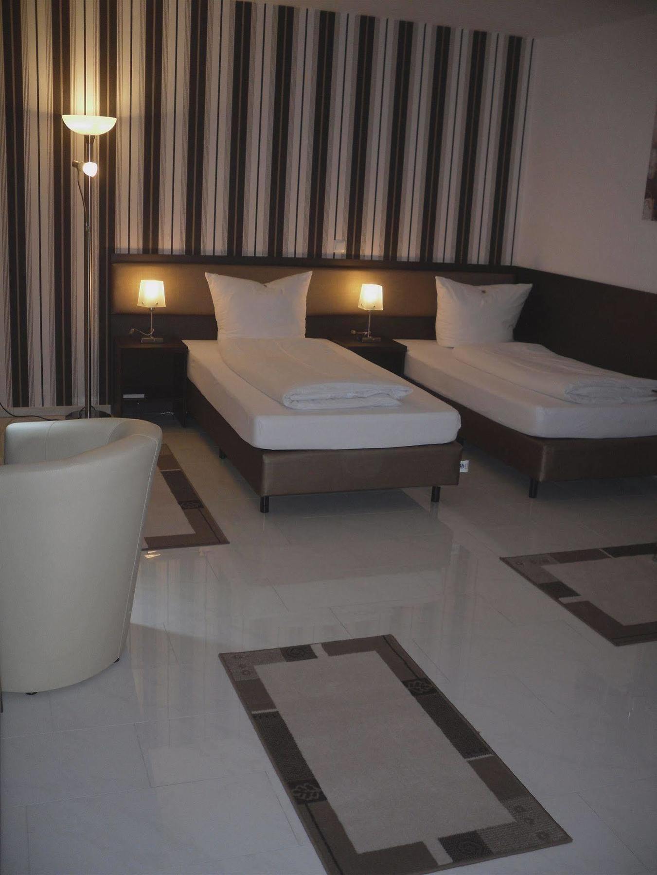 Cityhotel Ahlen Garni エクステリア 写真