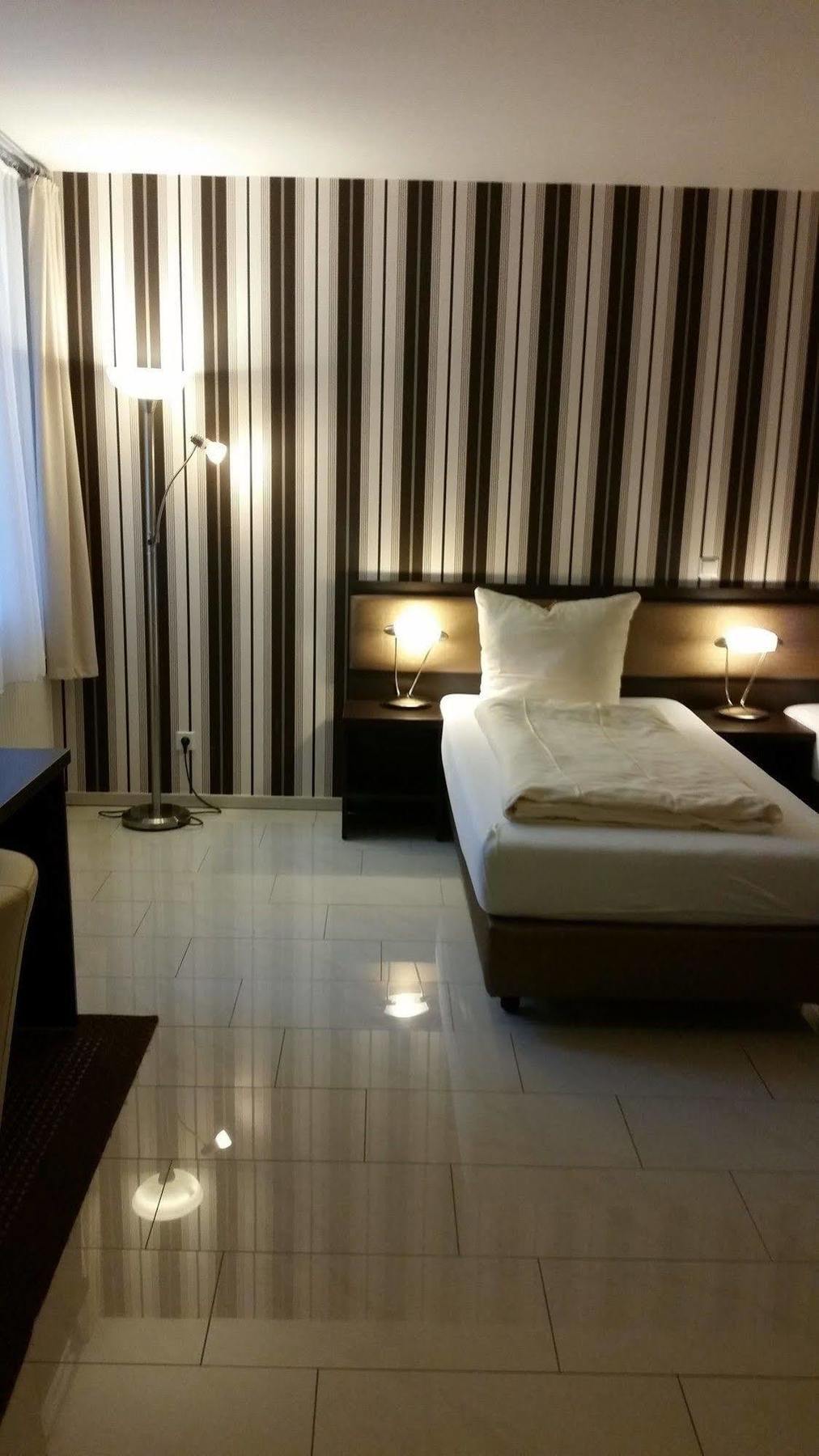 Cityhotel Ahlen Garni エクステリア 写真