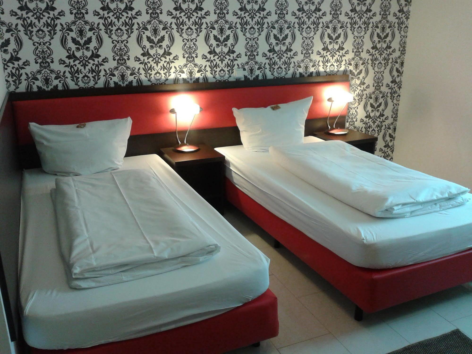 Cityhotel Ahlen Garni エクステリア 写真